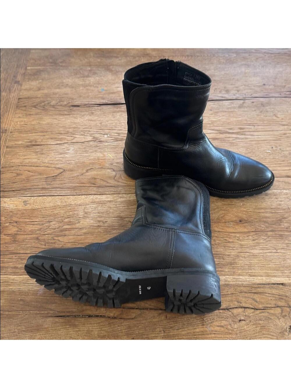 Fabianelli Leather Ankle Fleece Lined Lugged Sole Side Zip Black Boots Italy 40